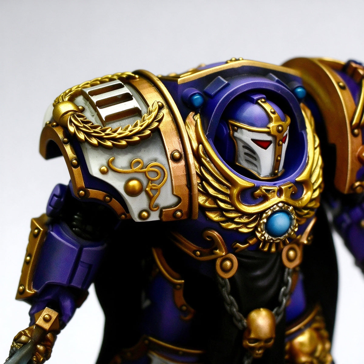 Custom 1/18 Emperor's Children Phoenix Guard Champion Tartaros Terminator (Sword & Lightning Claw) - Image 5