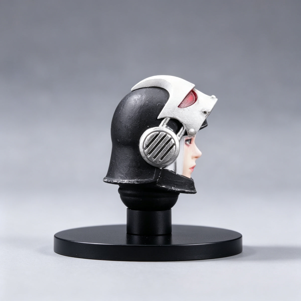 Custom Adepta Sororitas Head Sculpt - Open Helmet Visor - Image 2