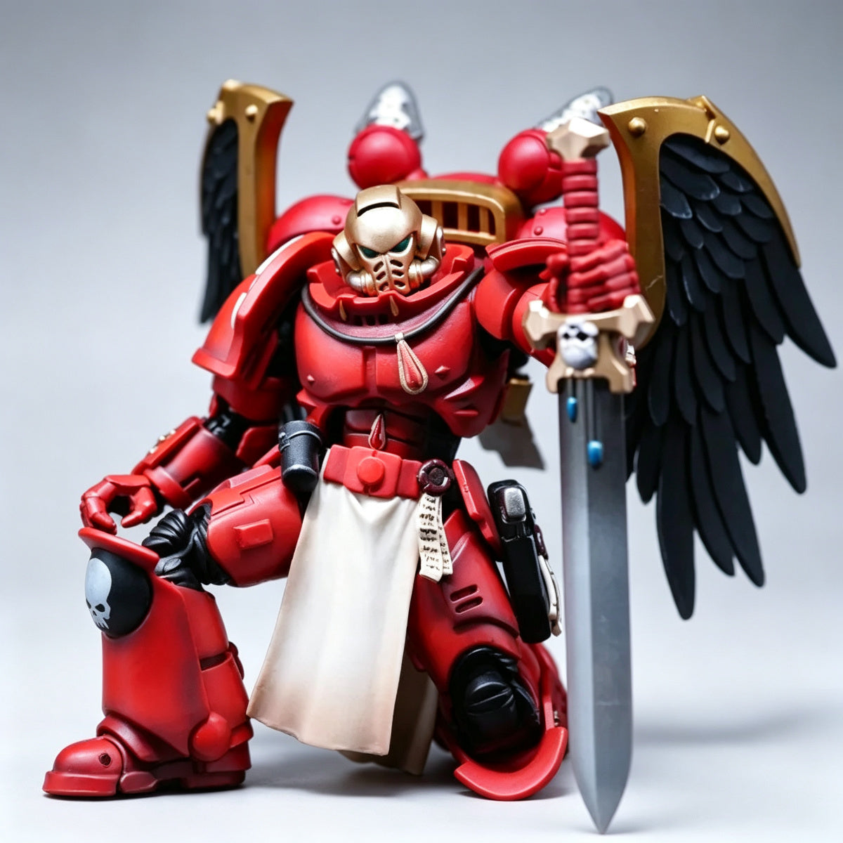 Custom Blood Angels Jump Pack - Black Wings & Gold X-Cross - Image 3