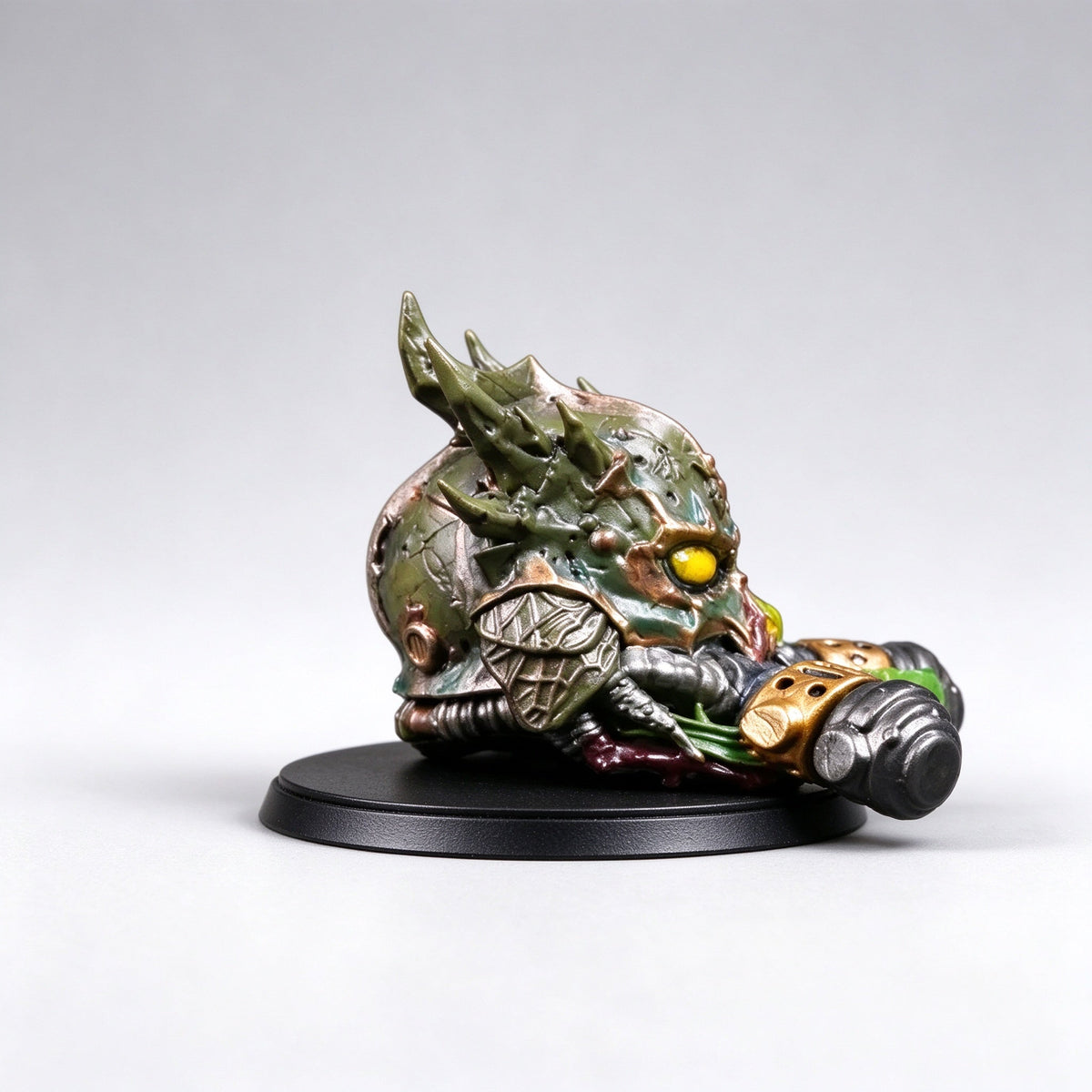 Custom Death Guard Mortarion Primarch Helmeted Head Sculpt - Custom Action Figure Upgrade - Image 2