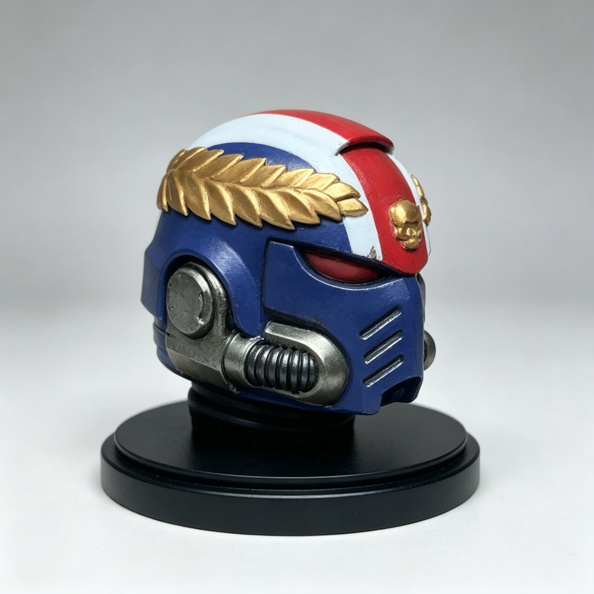 Custom Titus Laurel Wreath Helmet - 1/18 Action Figure Head Sculpt Upgrade - Image 2