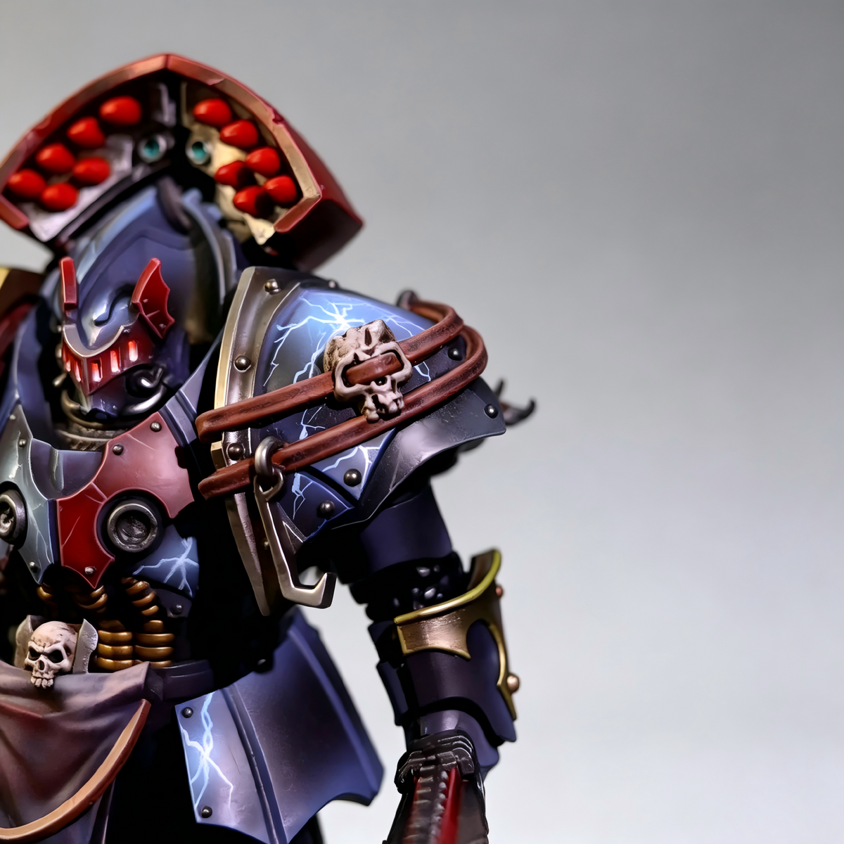 Night Lords Contemptor Dreadnought - 1/18 Custom (Dual Chainfists & Lightning Armor) - Image 7