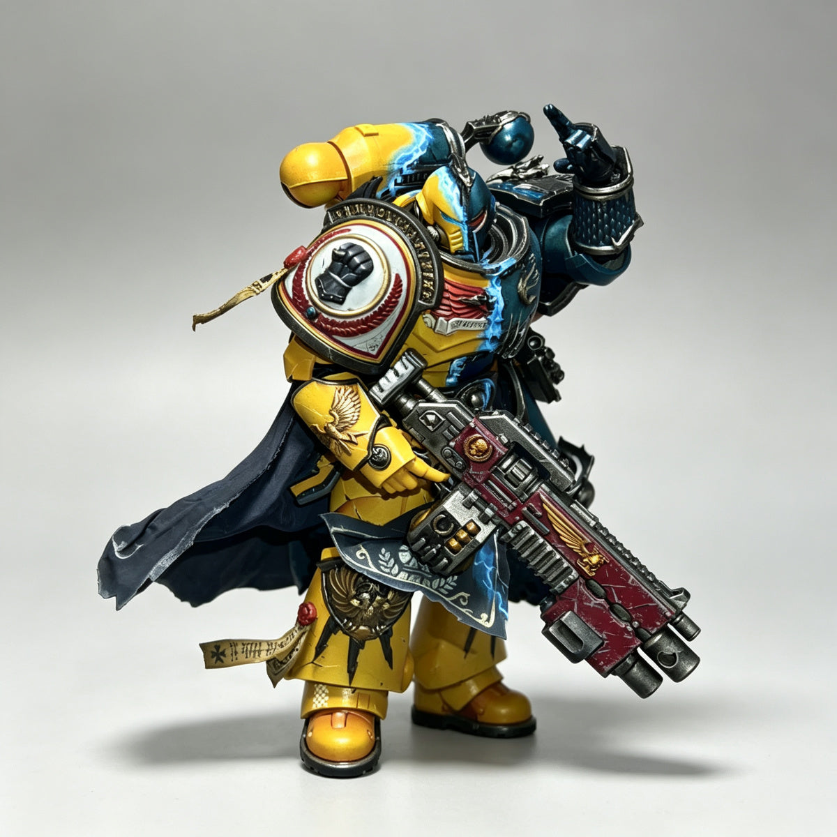 Alpha Legion Imperial Fists Disguise Shift 1/18 Scale Custom Action Figure - Image 3