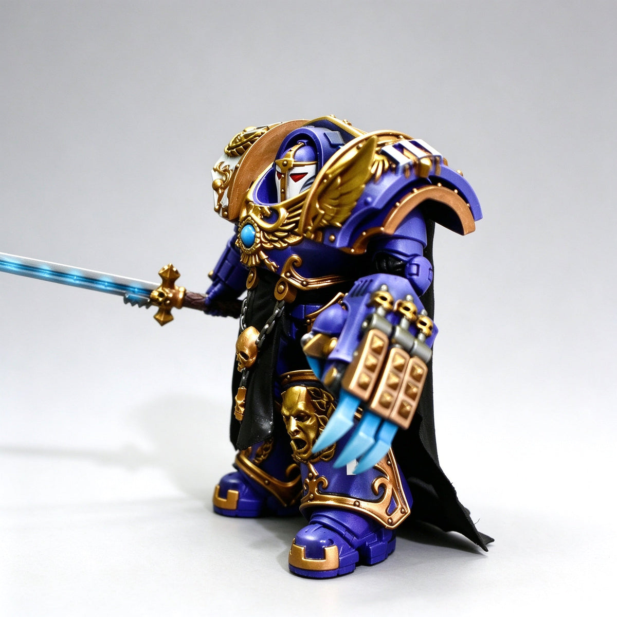 Custom 1/18 Emperor's Children Phoenix Guard Champion Tartaros Terminator (Sword & Lightning Claw) - Image 4