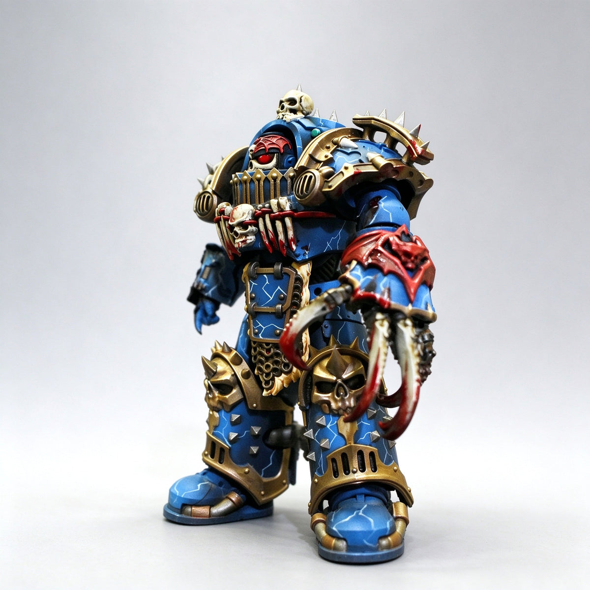 Custom 1/18 Night Lords VIII Legion Atramentar Terminator (Bat-Wing Helmet & Blood Claw) - Image 4