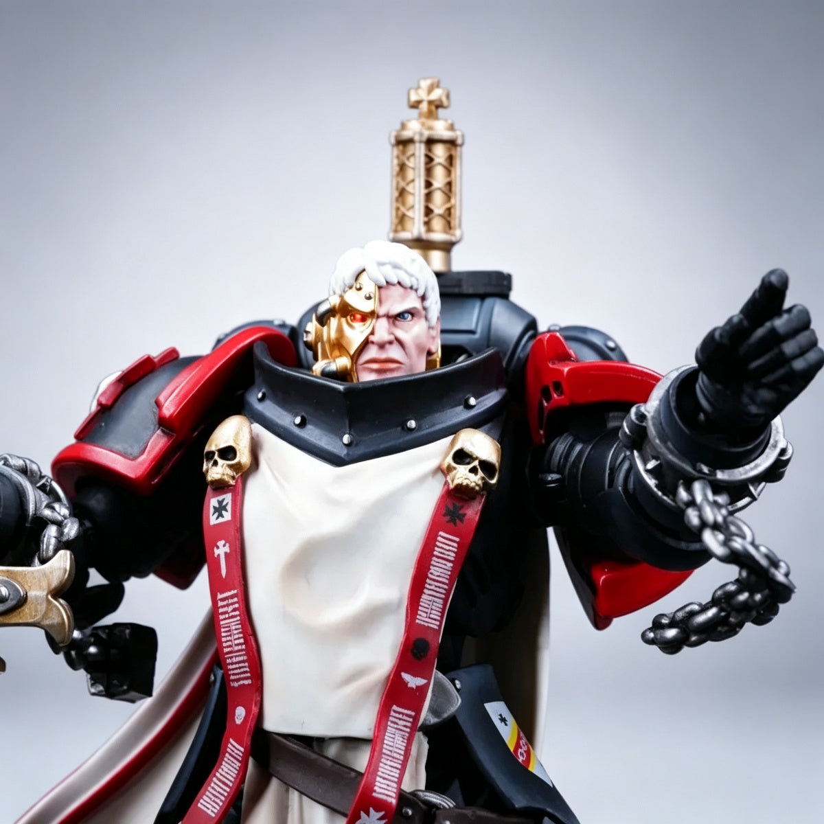 Custom Black Templars Head Sculpt - Gold Bionic Eye & White Hair - Image 5