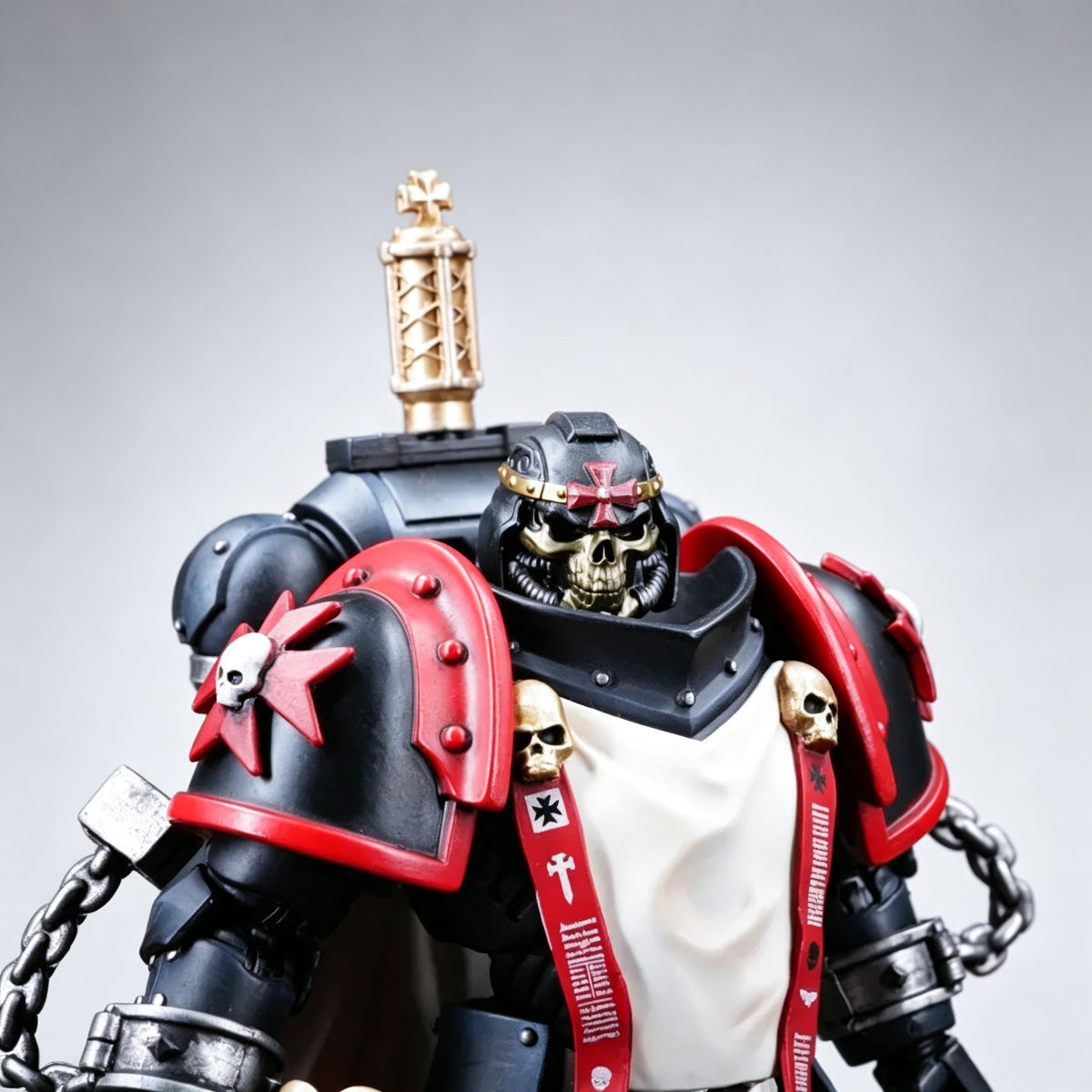 Custom Black Templars Helmet - Gold Skull & Red Cross - Image 6