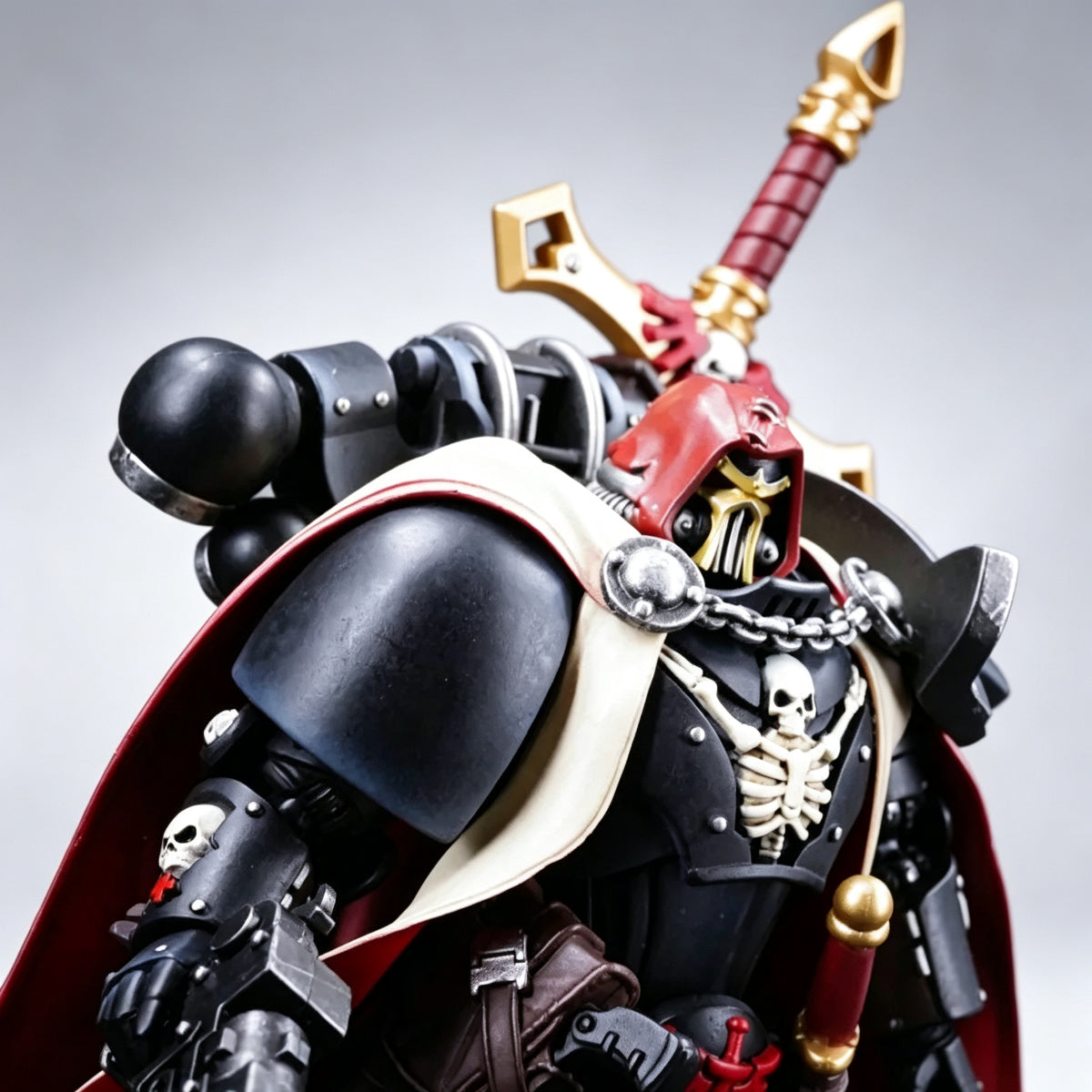 Custom Cypher Helmet - Red Hooded Face Grille - Image 5