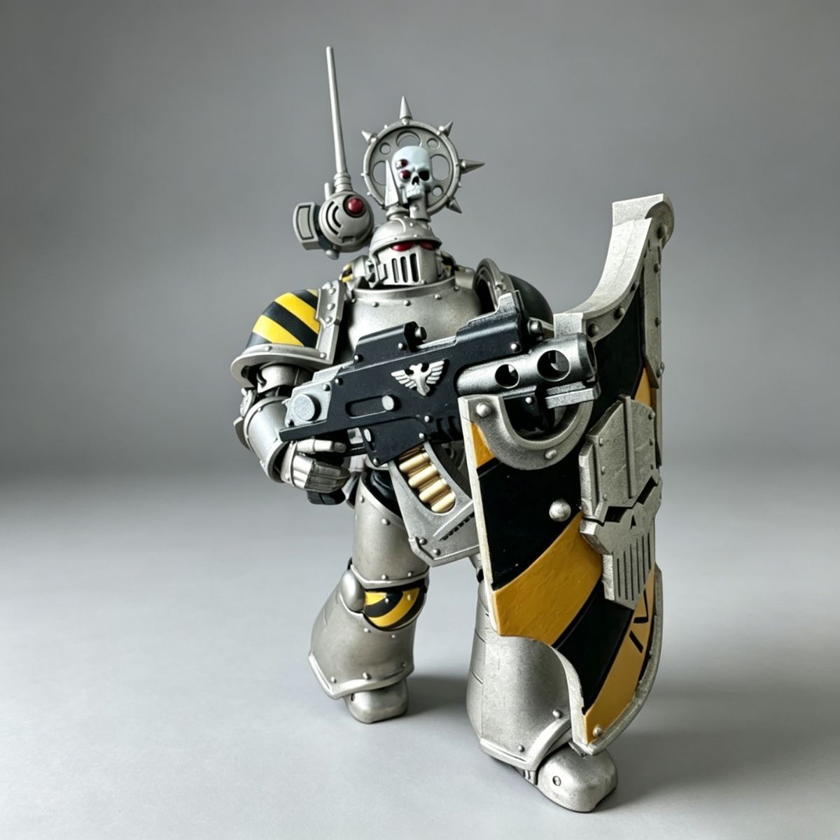 Iron Warriors Hazard Stripe Shield – Upgrade Part - Image 4