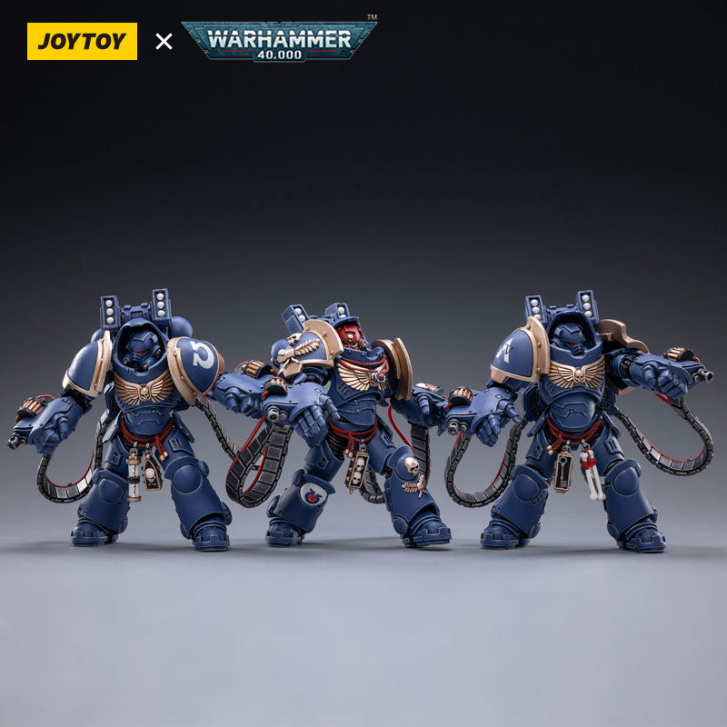 JOYTOY Warhammer 40K Ultramarines Aggressors figure