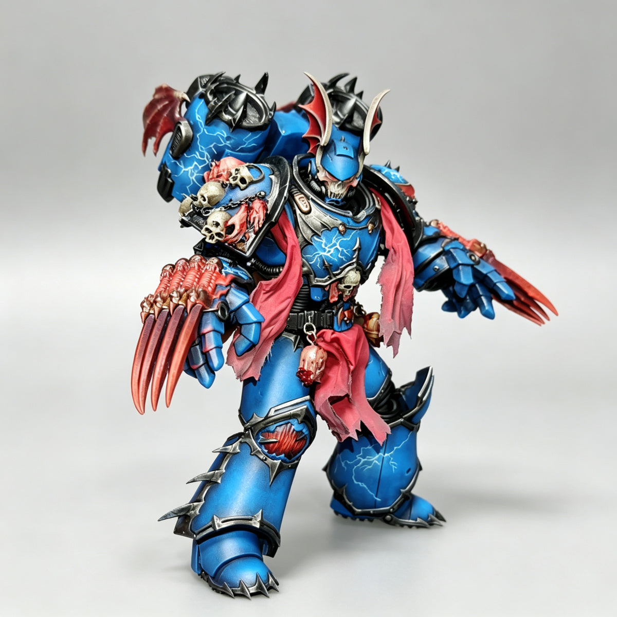 Night Lords Raptors Lightning Claws 1/18 Scale Custom Action Figure - Image 2