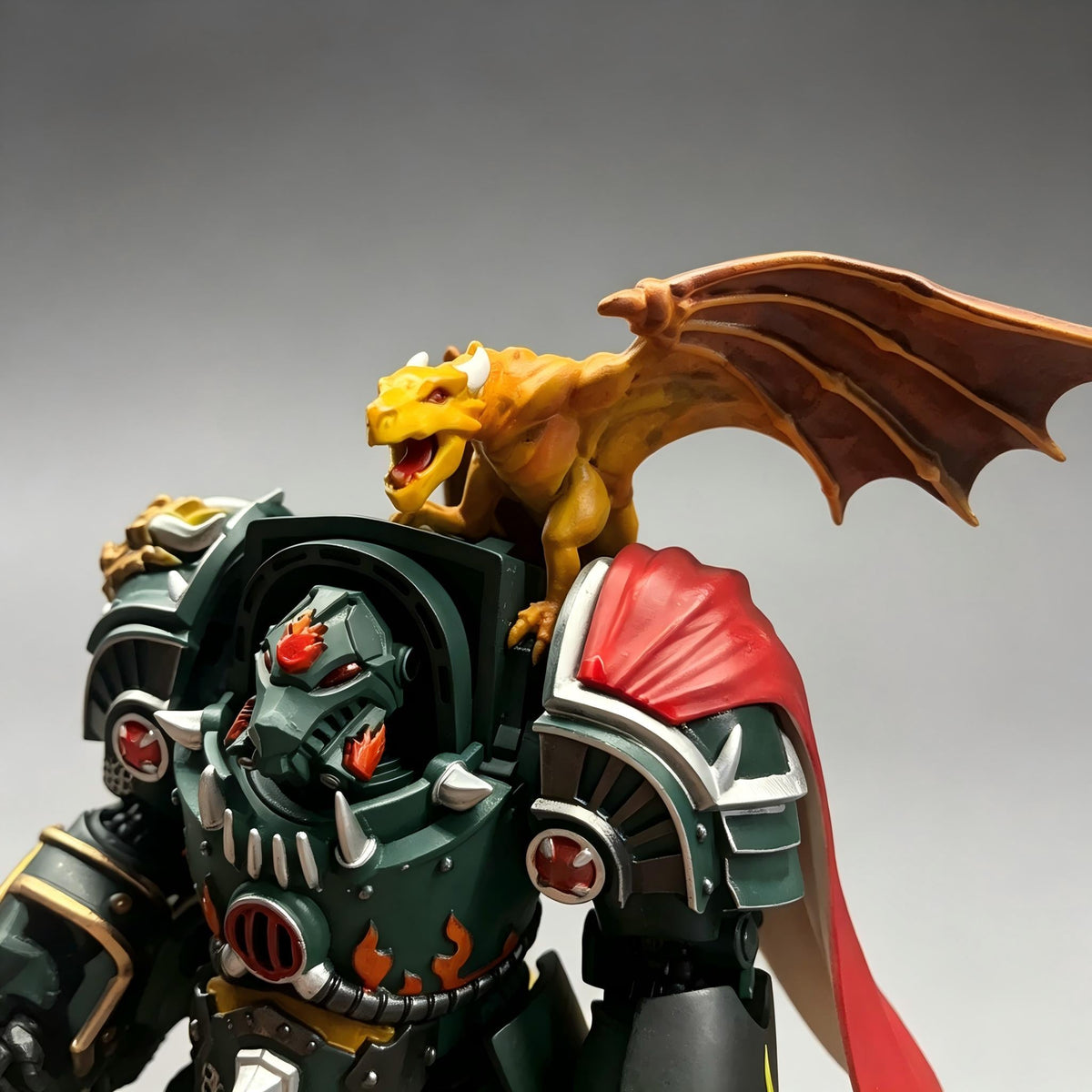 Salamanders Praetor in Terminator Armour 1/18 Scale Custom Action Figure - Image 4
